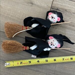 Annalee Halloween Black and White Witch Mouse Decor Figure collectible